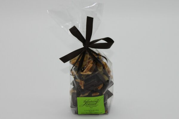 Chocolat noir aux raisins secs et aux bâtonnets d'amandes caramélisés