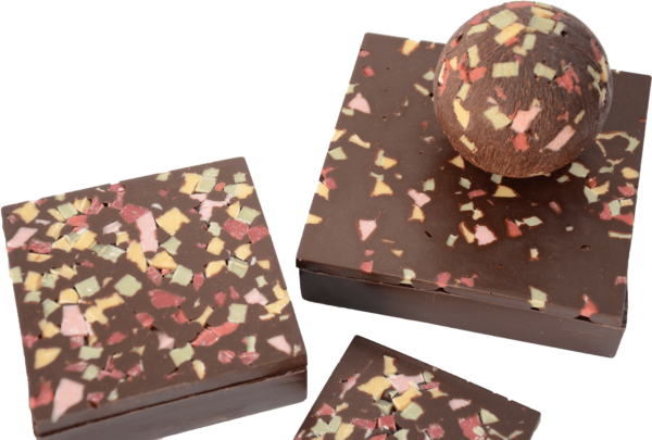 Boite Grande chocolat noir garnie
