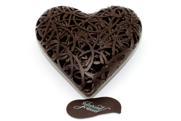 Cœur T3 en chocolat noir garnie