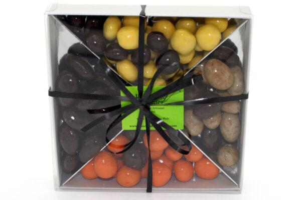 Coffret d'assortiments amandes et fruits confits