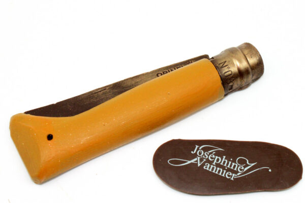 Saucisson Praliné et son Opinel en chocolat – Image 2
