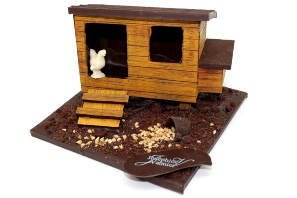 Poulailler en chocolat noir garni T1