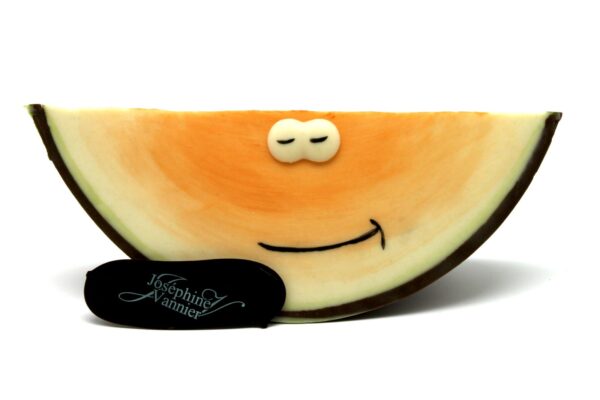 Melon en chocolat au lait garni NON LIVRABLE