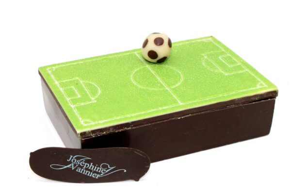 Boite Football T1 Garnie en Chocolat