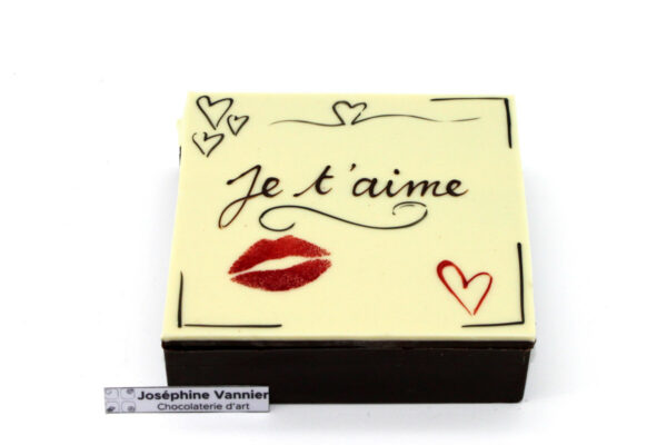 Boite Je T'aime T2 Garnie en Chocolat