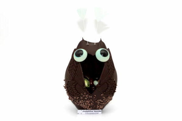 Oeuf Papillochouette T3 en chocolat noir garni