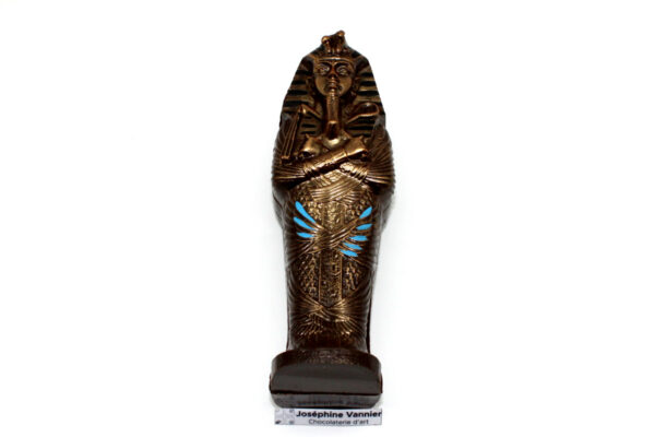Sarcophage en chocolat garni