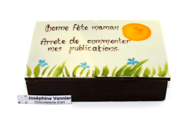 Boite Bonne fête maman, arrête de commenter mes  publications Garnie en Chocolat