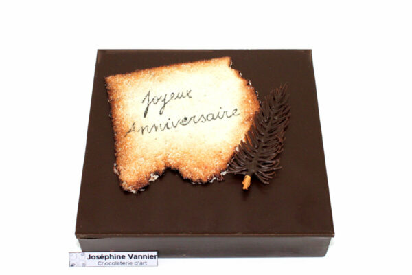 Boite Joyeux Anniversaire T3 Garnie en Chocolat