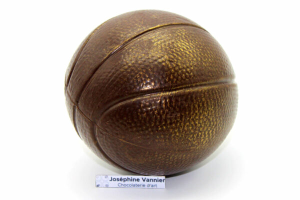 Ballon de Basket 12cm en chocolat noir