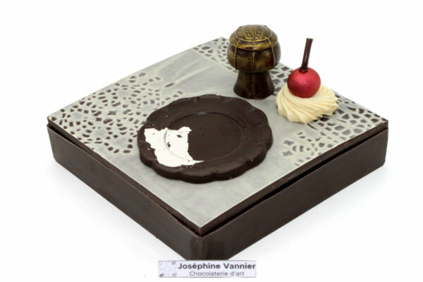 Boite Repas de fête T3 garnie en Chocolat