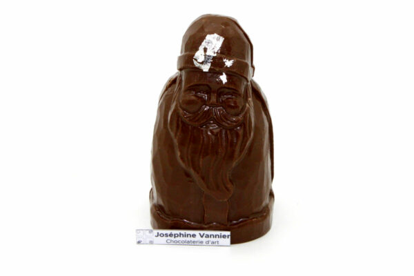 Bonhomme des montagnes en chocolat au lait garni