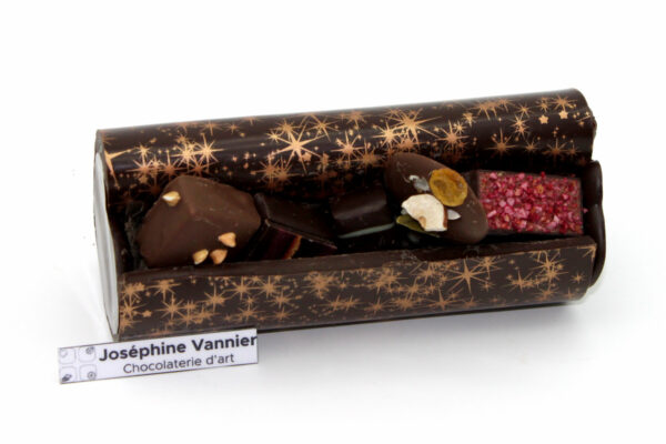 Buche KDO en chocolat garnie