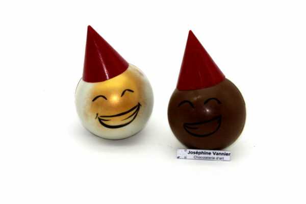 Smiley Party en chocolat au lait Garni