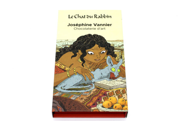 Ecrin Le Chat du Rabbin par Joann Sfar garni d'un assortiment de chocolats