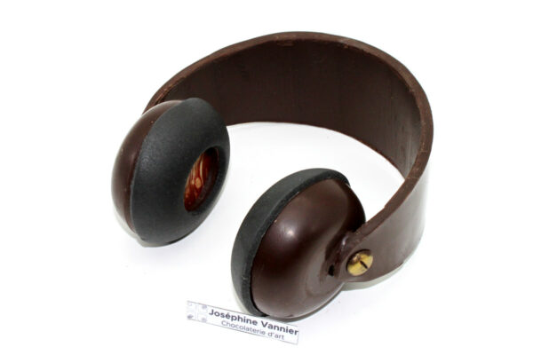 Casque audio en chocolat noir