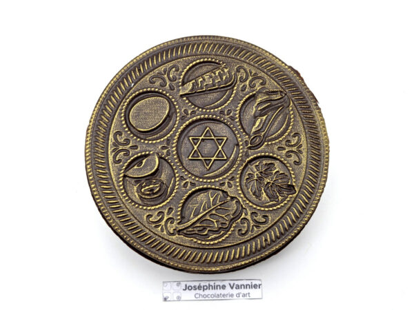 Boite Plateau de Pessah en chocolat noir 72% garnie