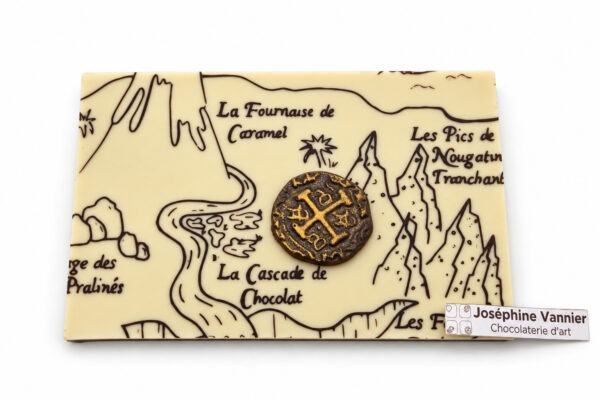 PLAQUE CHASSE AU TRÉSOR en Chocolat Noir 72% & Chocolat Blanc – Image 2